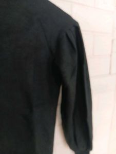 Korean black sweater