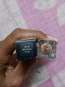 Manish Malhotra Skin Awakening Concealer