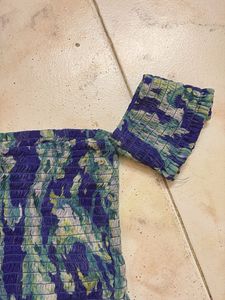 Stylish Blue Patterned Top