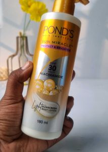 Pond&#39;s Body Lotion Set