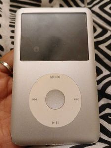 Apple Ipod Good Condition Working