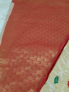 Stunning Floral Silk Sari...