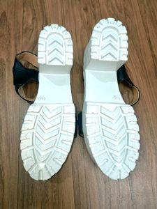 Stylish Black High Heels✨