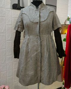 Classic Houndstooth Chic Coat