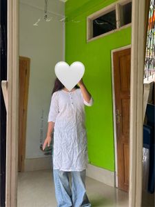 White Kurti