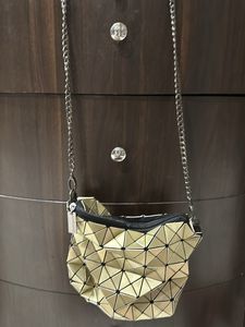Sling Bag