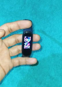 Mi Band 4 💫Like New.