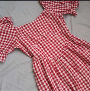 Gingham Bodice Structured Dress With Inner Lining