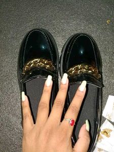 Chic Chain Loafers