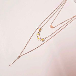 Triple Layered Pinteresty Necklace Rosegold