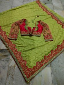 Designer Blouse With Saree 💝