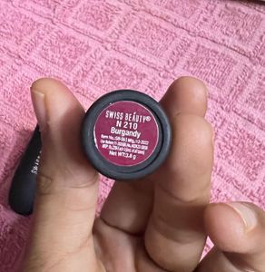 Swiss Beauty Lipstick