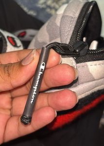 Champion Cross Body New Bag In Grey