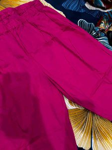 Pink Embroidered Leggings pant