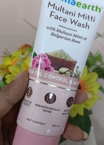 Mamaearth Multani Mitti Face Wash
