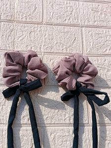 Tulip Scrunchies (2) 🎀