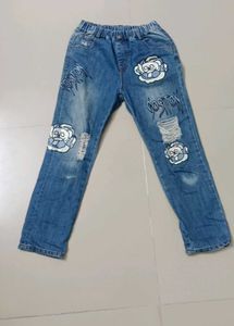 Cute Distressed Denim Jeans