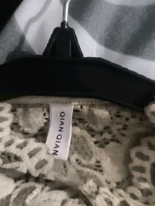 Elegant Lace Long Sleeve Top