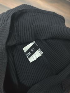 Chic One-Shoulder Top