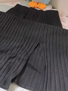 Black Ribbed Knit Midi Skirt