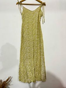 Floral Tie Strap Maxi Dress