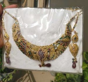 ☀️Traditional Jewellery Set With Earings