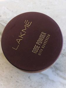 Lakme Rose Powder With Sunscreen