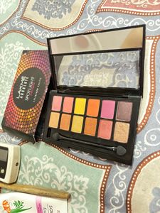 Lakme eye shadow pallets ..with best quality 🥰