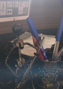 Iron Musician Playing Bass Guitar Pen Stand Showpi