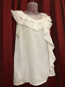 S&amp;W  Fashion White Sleeveless Top