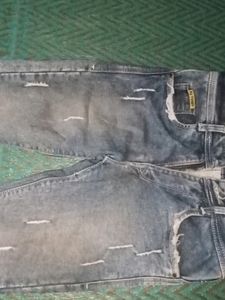 Fendi Jeans For Men In Good Condition