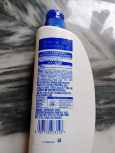 NEW WITH TAG HEAD&amp; SHOULDERS SHAMPOO