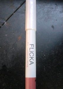 4 Piece Lipstick Different Colour