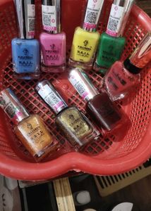 ❤️8 Nail Polish With Organizer Basket