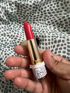 Deborah Rossetti Milano Red Lipstick -12
