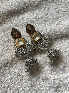 Oxidised Earrings With Thred Jewellery Set