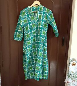 Green And White Pattern Kurti