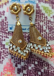 Golden Net Design Earrings