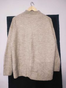 Highneck Light Sweater/sweatshirt