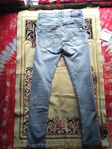 Jeans And Pants For Boys