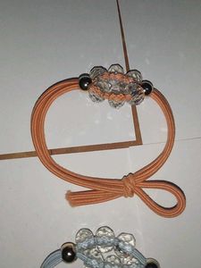 Beautiful Bead Hair Tie In 8 Different Colours