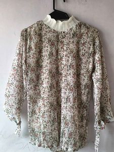 Floral Pleated Mock Neck Top