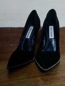 Steve Madden Black Heels