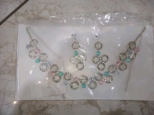 Necklace & Earring Set