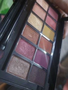 Lakme Absolute Eye Shadow