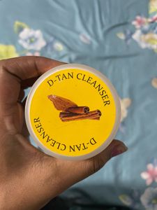 Nuskhe D-Tan Cleanser