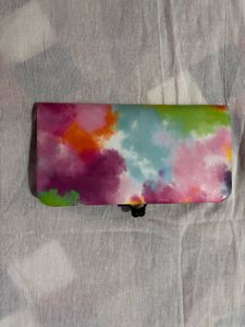 Colourful Clutch