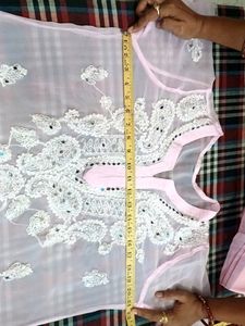 Chickenkari Georgette Kurti