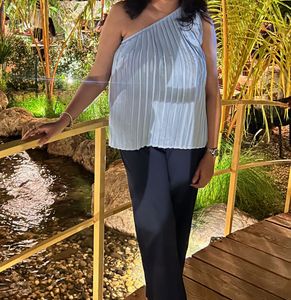One Shoulder Top.. Vacation Special
