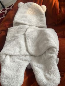 Cozy Baby Blanket with Hood